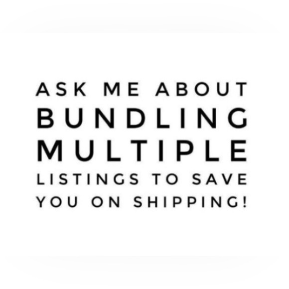 Golden Girls Dorothy Charm Keychain - Picture 7 of 7